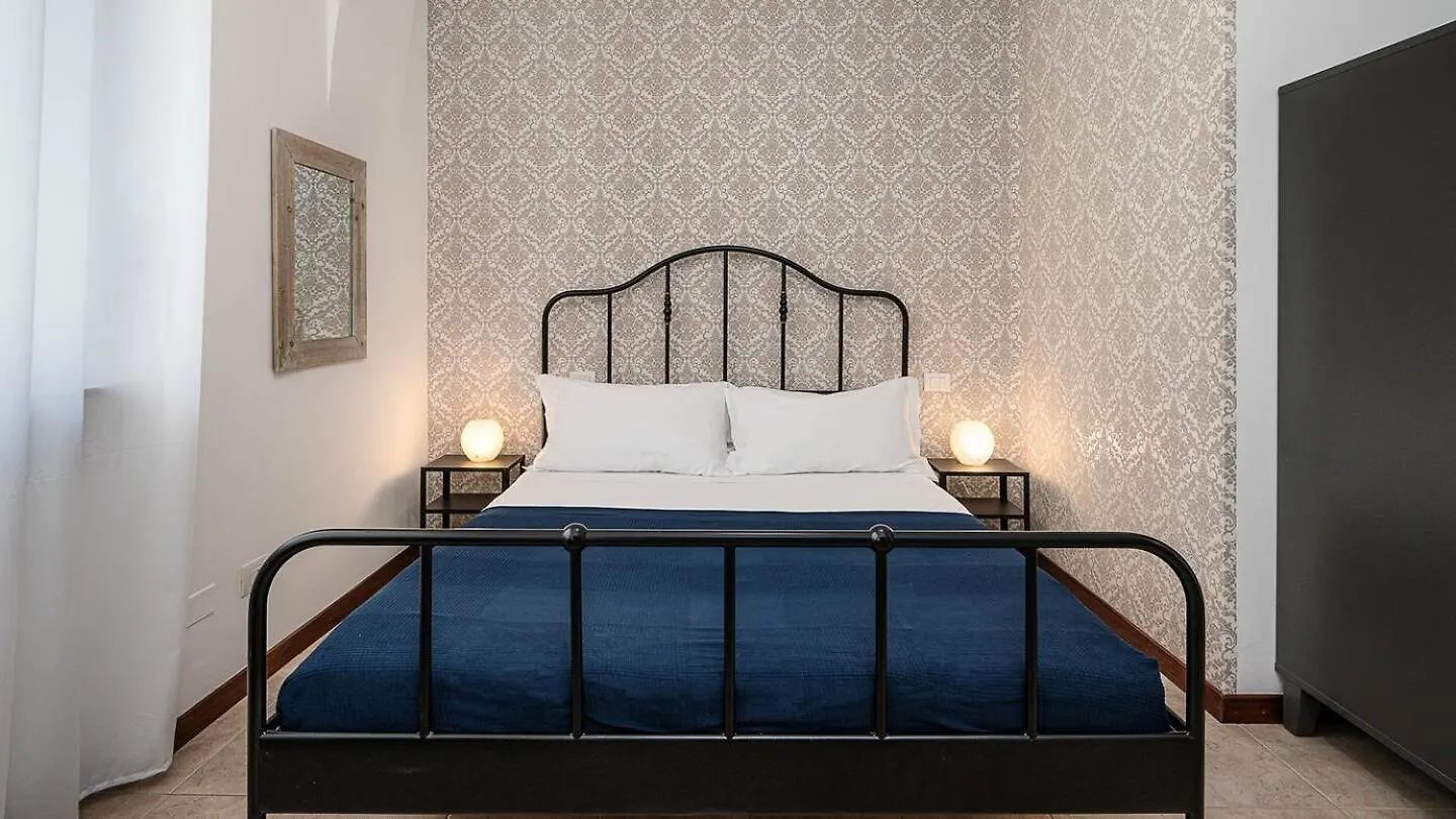 Milano Citylife Suites - Fully Equipped Apartments 0*,  İtalya