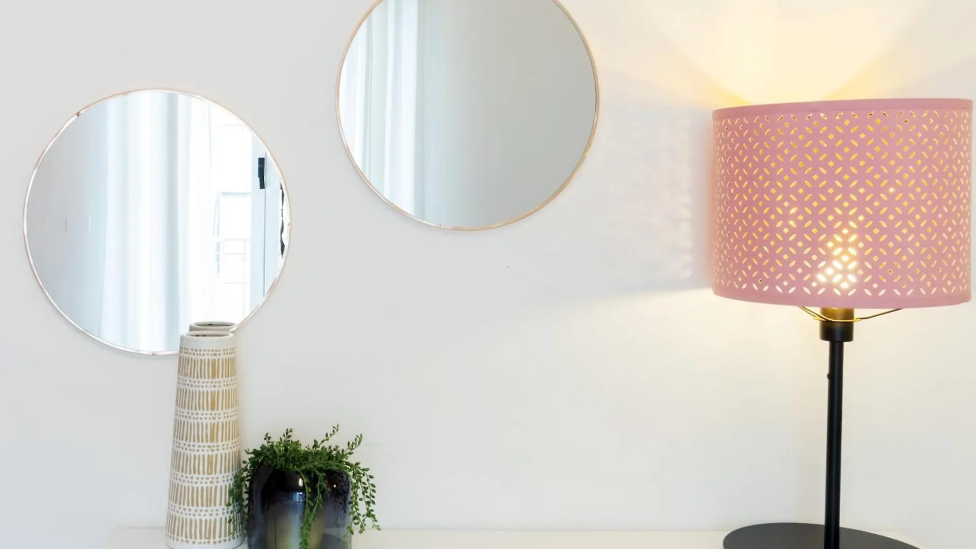 Milano Citylife Suites - Fully Equipped Apartments