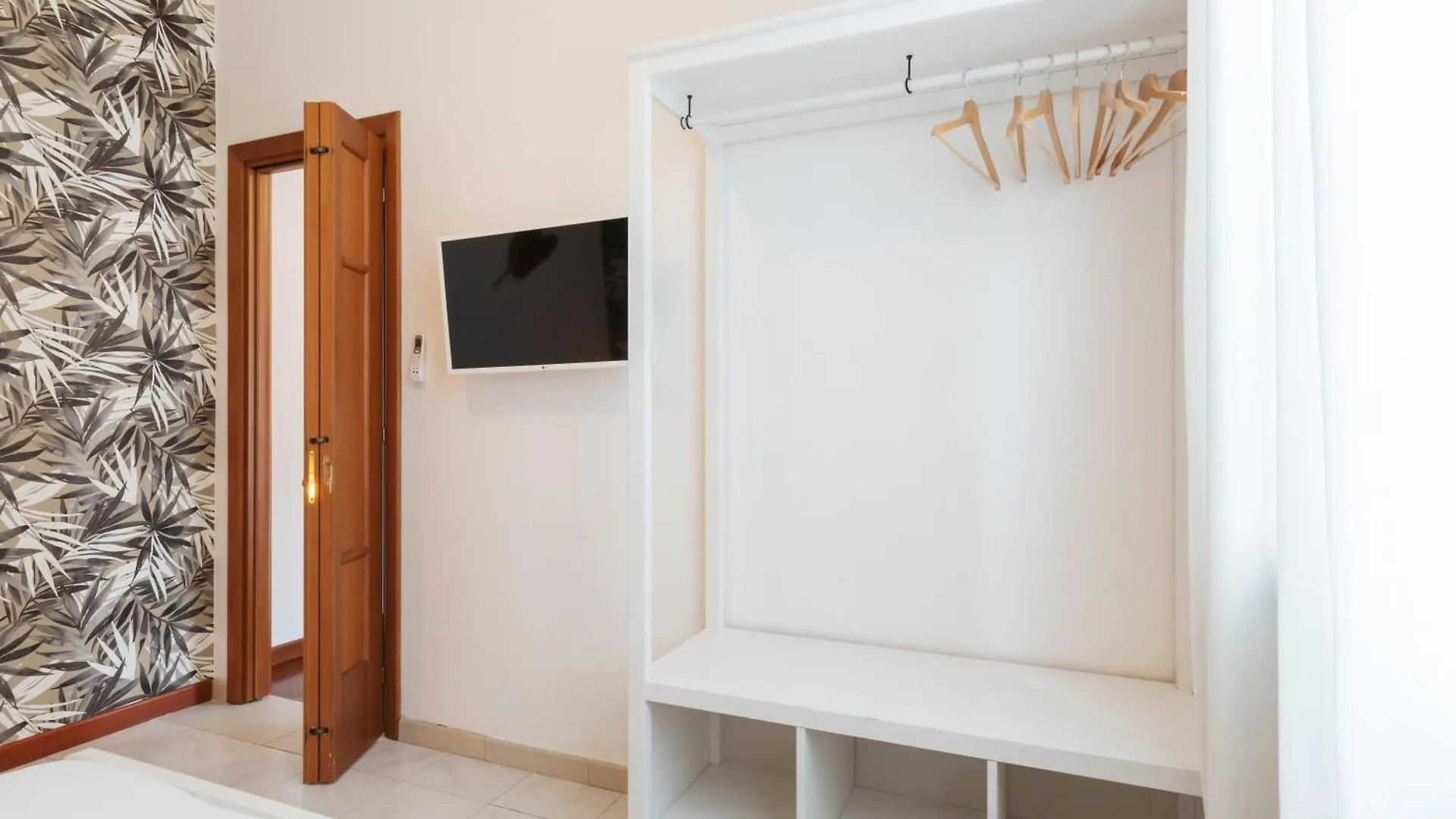 Milano Citylife Suites - Fully Equipped Apartments  Milan