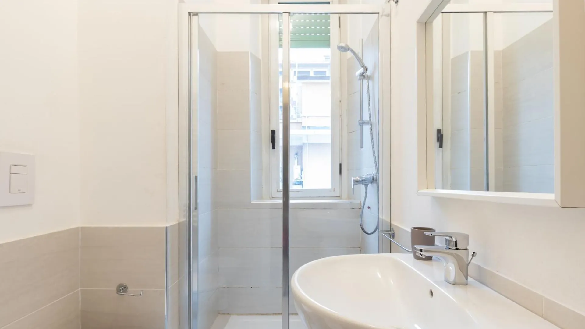 Milano Citylife Suites - Fully Equipped Apartments