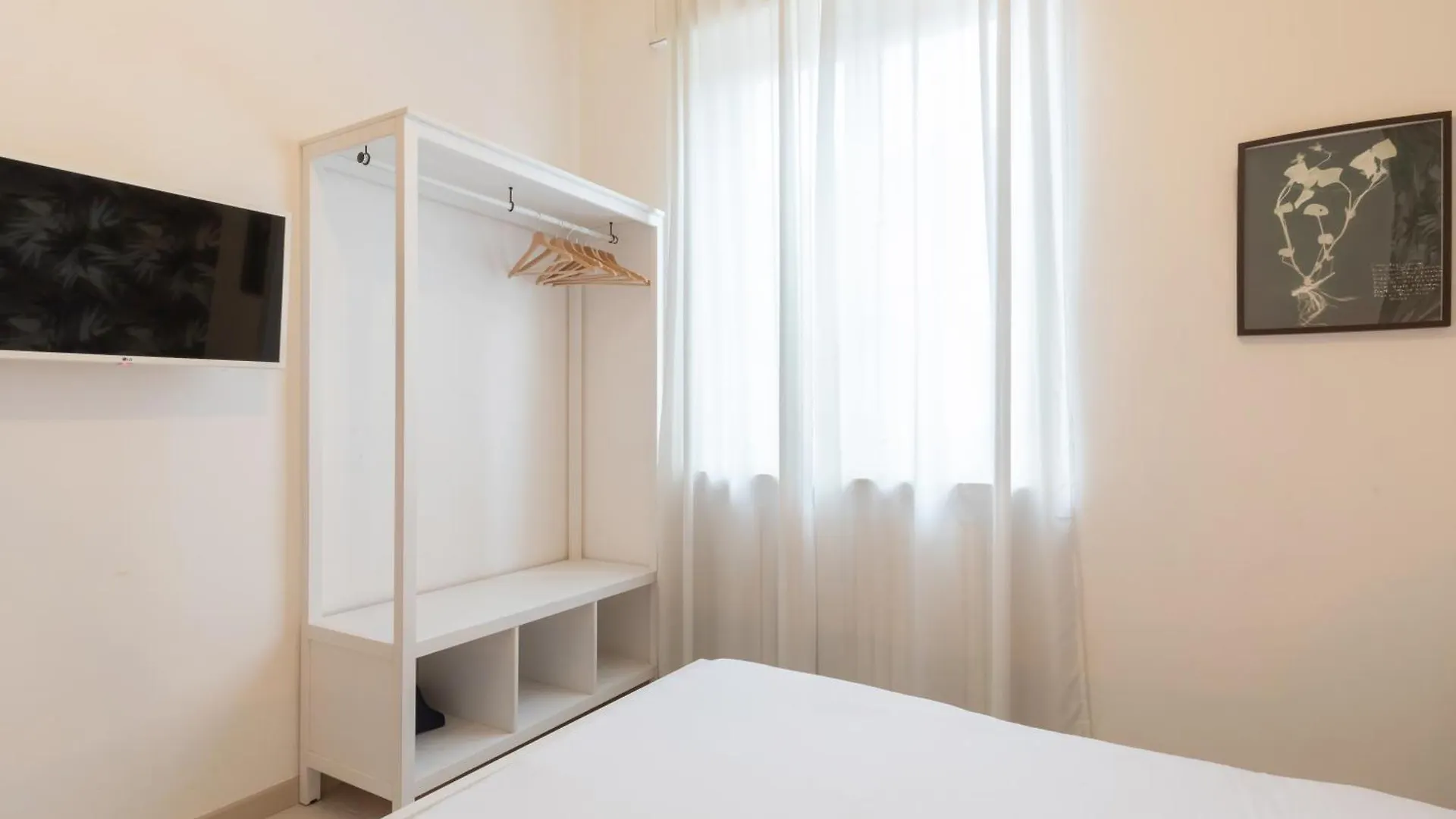 Milano Citylife Suites - Fully Equipped Apartments